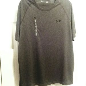 Mens Size Large Under Armour T shirt New